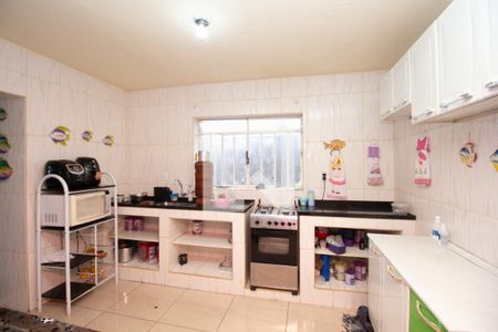 Casa à venda com 927m², 6 quartos e 5 vagas Casa à venda com 927m², 6 quartos e 5 vagasCozinha casa 2