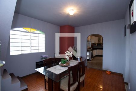 Casa à venda com 927m², 6 quartos e 5 vagas Casa à venda com 927m², 6 quartos e 5 vagasCopa