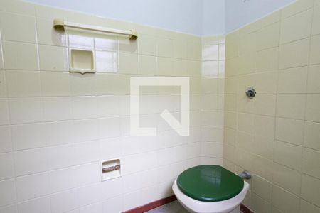 Casa para alugar com 50m², 2 quartos e sem vaga Casa para alugar com 50m², 2 quartos e sem vagaBanheiro