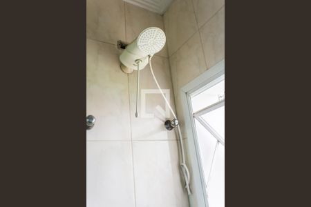 Casa de condomínio para alugar com 609m², 4 quartos e 4 vagas Casa de condomínio para alugar com 609m², 4 quartos e 4 vagasBanheiro da Suíte 2