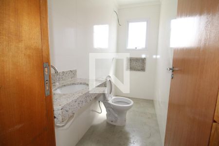 Banheiro de apartamento para alugar com 1 quarto, 35m² em Parque Peruche, São Paulo