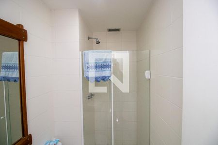 Apartamento à venda com 73m², 2 quartos e 1 vagaBanheiro Social