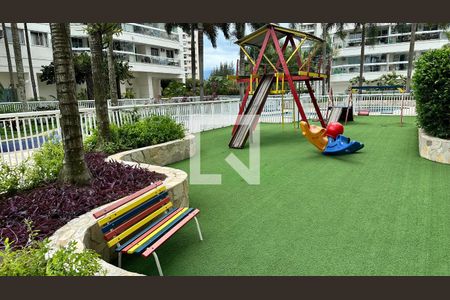 Apartamento à venda com 73m², 2 quartos e 1 vagaÁrea comum - Playground