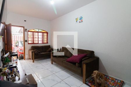 Casa à venda com 147m², 2 quartos e 2 vagasSala