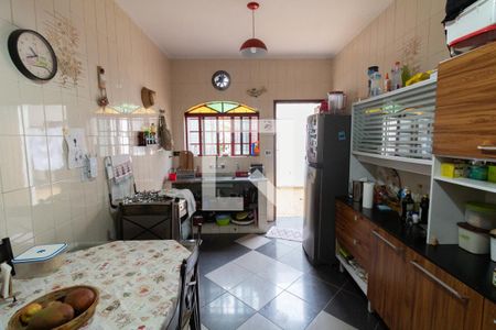 Casa à venda com 147m², 2 quartos e 2 vagasCozinha