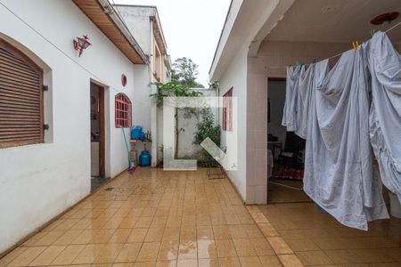 Casa à venda com 147m², 2 quartos e 2 vagasQuintal