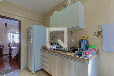 Apartamento à venda com 180m², 4 quartos e 2 vagasCozinha