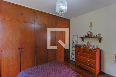 Apartamento à venda com 180m², 4 quartos e 2 vagasQuarto 2 - Suíte