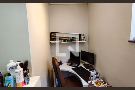 Casa à venda com 382m², 5 quartos e 3 vagas Casa à venda com 382m², 5 quartos e 3 vagasquarto 3 suíte master