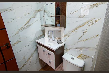 Casa à venda com 382m², 5 quartos e 3 vagas Casa à venda com 382m², 5 quartos e 3 vagasbanheiro social