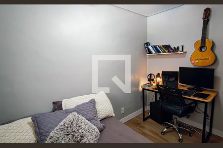 Casa à venda com 382m², 5 quartos e 3 vagas Casa à venda com 382m², 5 quartos e 3 vagasquarto 1