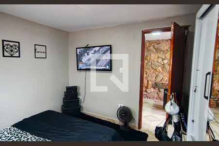 Casa à venda com 382m², 5 quartos e 3 vagas Casa à venda com 382m², 5 quartos e 3 vagascasa 2 - quarto 2