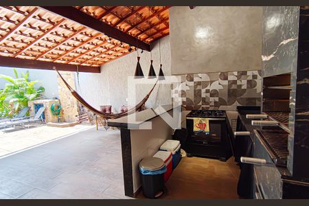 Casa à venda com 382m², 5 quartos e 3 vagas Casa à venda com 382m², 5 quartos e 3 vagasárea de lazer