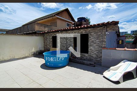 Casa à venda com 382m², 5 quartos e 3 vagas Casa à venda com 382m², 5 quartos e 3 vagascobertura