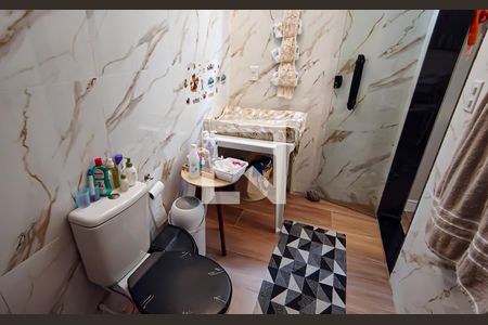 Casa à venda com 382m², 5 quartos e 3 vagas Casa à venda com 382m², 5 quartos e 3 vagasquarto 2 suíte