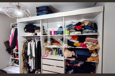 Casa à venda com 382m², 5 quartos e 3 vagas Casa à venda com 382m², 5 quartos e 3 vagasquarto 3 suíte master