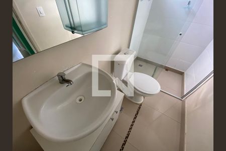 Casa de condomínio à venda com 54m², 3 quartos e 2 vagas Casa de condomínio à venda com 54m², 3 quartos e 2 vagasBanheiro 1