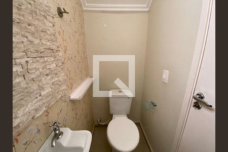 Casa de condomínio à venda com 54m², 3 quartos e 2 vagas Casa de condomínio à venda com 54m², 3 quartos e 2 vagasBanheiro 2