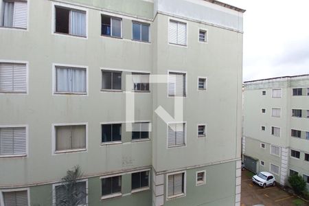 Apartamento à venda com 45m², 2 quartos e 1 vaga Apartamento à venda com 45m², 2 quartos e 1 vagaVista da Área de Serviço