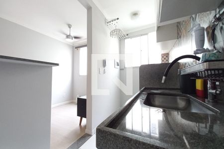 Apartamento à venda com 45m², 2 quartos e 1 vaga Apartamento à venda com 45m², 2 quartos e 1 vagaCozinha