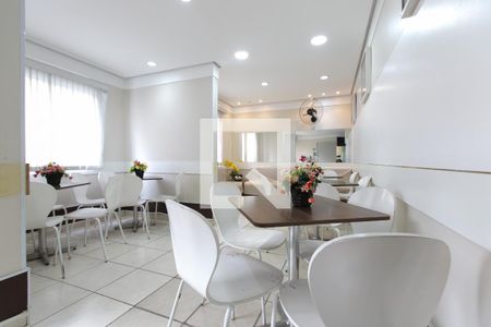 Apartamento para alugar com 44m², 2 quartos e 1 vagaÁrea comum - Salão de Festas