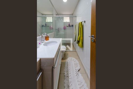 Apartamento à venda com 136m², 3 quartos e 2 vagas Apartamento à venda com 136m², 3 quartos e 2 vagasBanheiro