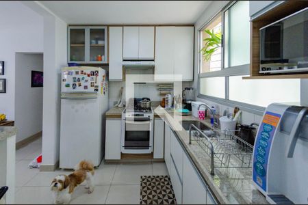 Apartamento à venda com 136m², 3 quartos e 2 vagas Apartamento à venda com 136m², 3 quartos e 2 vagasCozinha