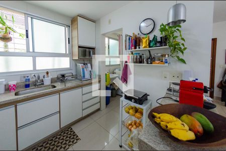 Apartamento à venda com 136m², 3 quartos e 2 vagas Apartamento à venda com 136m², 3 quartos e 2 vagasCozinha