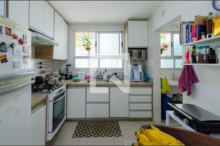 Apartamento à venda com 136m², 3 quartos e 2 vagas Apartamento à venda com 136m², 3 quartos e 2 vagasCozinha