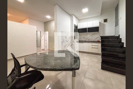 Sala/cozinha de apartamento para alugar com 2 quartos, 60m² em Jardim Las Vegas, Guarulhos
