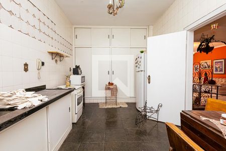 Apartamento à venda com 192m², 3 quartos e sem vaga Apartamento à venda com 192m², 3 quartos e sem vagaCozinha