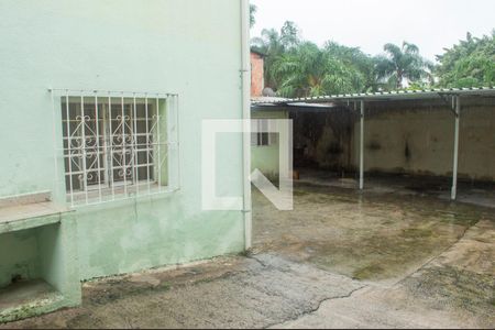 Casa para alugar com 180m², 3 quartos e 9 vagas Casa para alugar com 180m², 3 quartos e 9 vagasQuintal