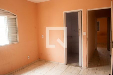 Casa para alugar com 180m², 3 quartos e 9 vagas Casa para alugar com 180m², 3 quartos e 9 vagasSuíte
