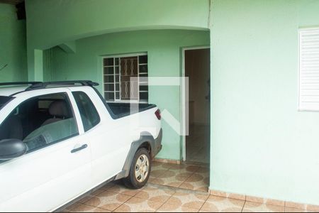 Casa para alugar com 180m², 3 quartos e 9 vagas Casa para alugar com 180m², 3 quartos e 9 vagasGaragem