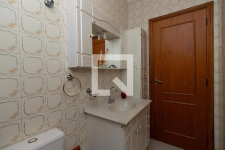 Casa para alugar com 250m², 4 quartos e 2 vagasBanheiro Social