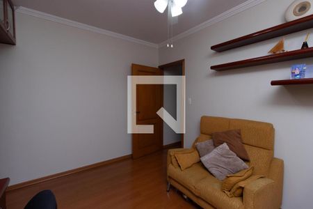 Casa para alugar com 250m², 4 quartos e 2 vagasEscritório