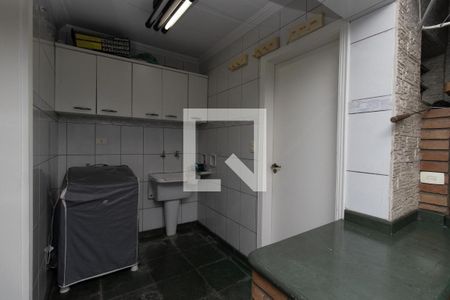 Casa para alugar com 250m², 4 quartos e 2 vagasÁrea de Serviço