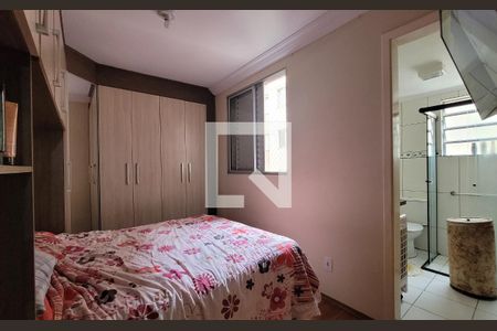 Suíte de apartamento para alugar com 2 quartos, 47m² em Parque Sao Vicente, Santo André