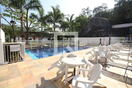 Apartamento para alugar com 48m², 2 quartos e 1 vagaPiscina