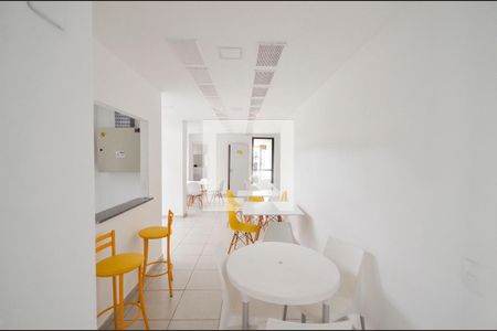 Apartamento para alugar com 45m², 2 quartos e 1 vagaÁrea comum - Salão de festas