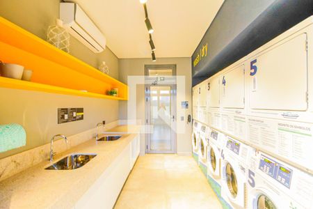 Apartamento para alugar com 42m², 1 quarto e 1 vagaÁrea comum - Lavanderia