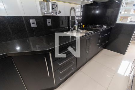 Apartamento à venda com 69m², 3 quartos e 1 vagaCozinha - Armários