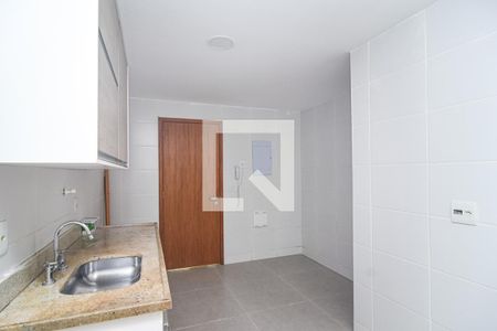 Apartamento à venda com 115m², 3 quartos e 2 vagas Apartamento à venda com 115m², 3 quartos e 2 vagasCozinha