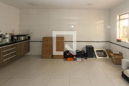 Casa à venda com 346m², 4 quartos e 3 vagasCozinha 02