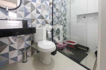 Casa à venda com 346m², 4 quartos e 3 vagasBanheiro casa 03