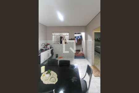 Casa à venda com 346m², 4 quartos e 3 vagasCozinha