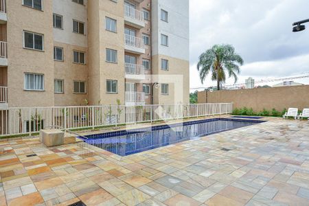 Apartamento à venda com 37m², 2 quartos e sem vagaÁrea comum - Piscina