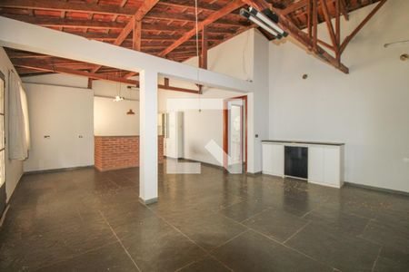 Casa de condomínio à venda com 200m², 3 quartos e 2 vagas Casa de condomínio à venda com 200m², 3 quartos e 2 vagasSalão