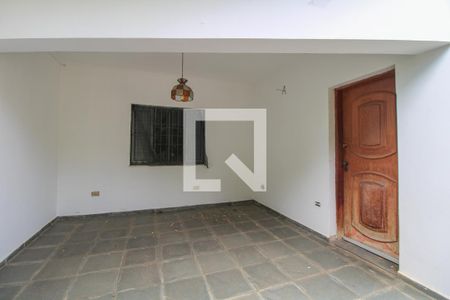 Casa de condomínio à venda com 200m², 3 quartos e 2 vagas Casa de condomínio à venda com 200m², 3 quartos e 2 vagasÁrea Externa