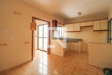 Casa de condomínio à venda com 200m², 3 quartos e 2 vagas Casa de condomínio à venda com 200m², 3 quartos e 2 vagasCozinha